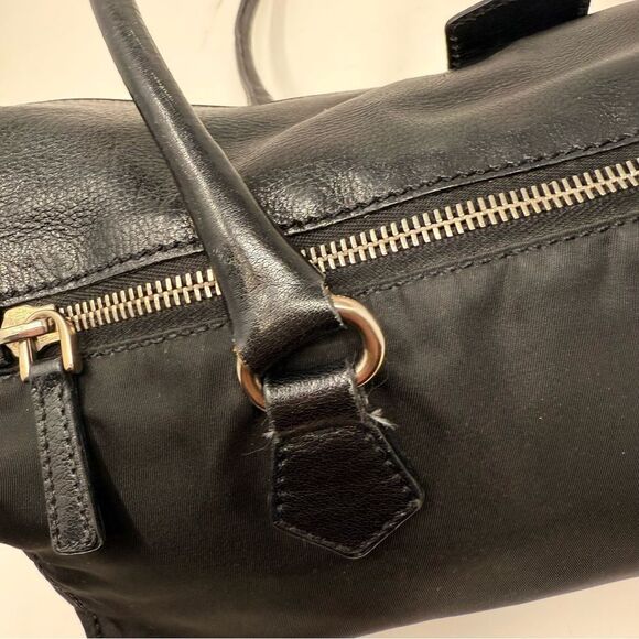 Prada Black Nylon Tessuto Easy Shoulder Bag Vintage Y2K Buckle Silver - Picture 5 of 15
